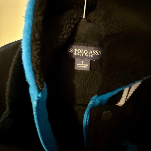 2 size 7 boys red and black USPA layered winter sweatshirts used in good cond. - Picture 8 of 8